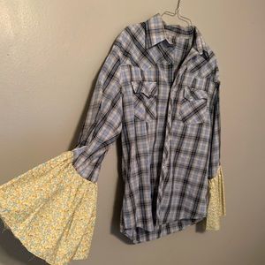Custom bell sleeve shirt